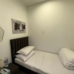 Nuchii Ho Stel شقة
